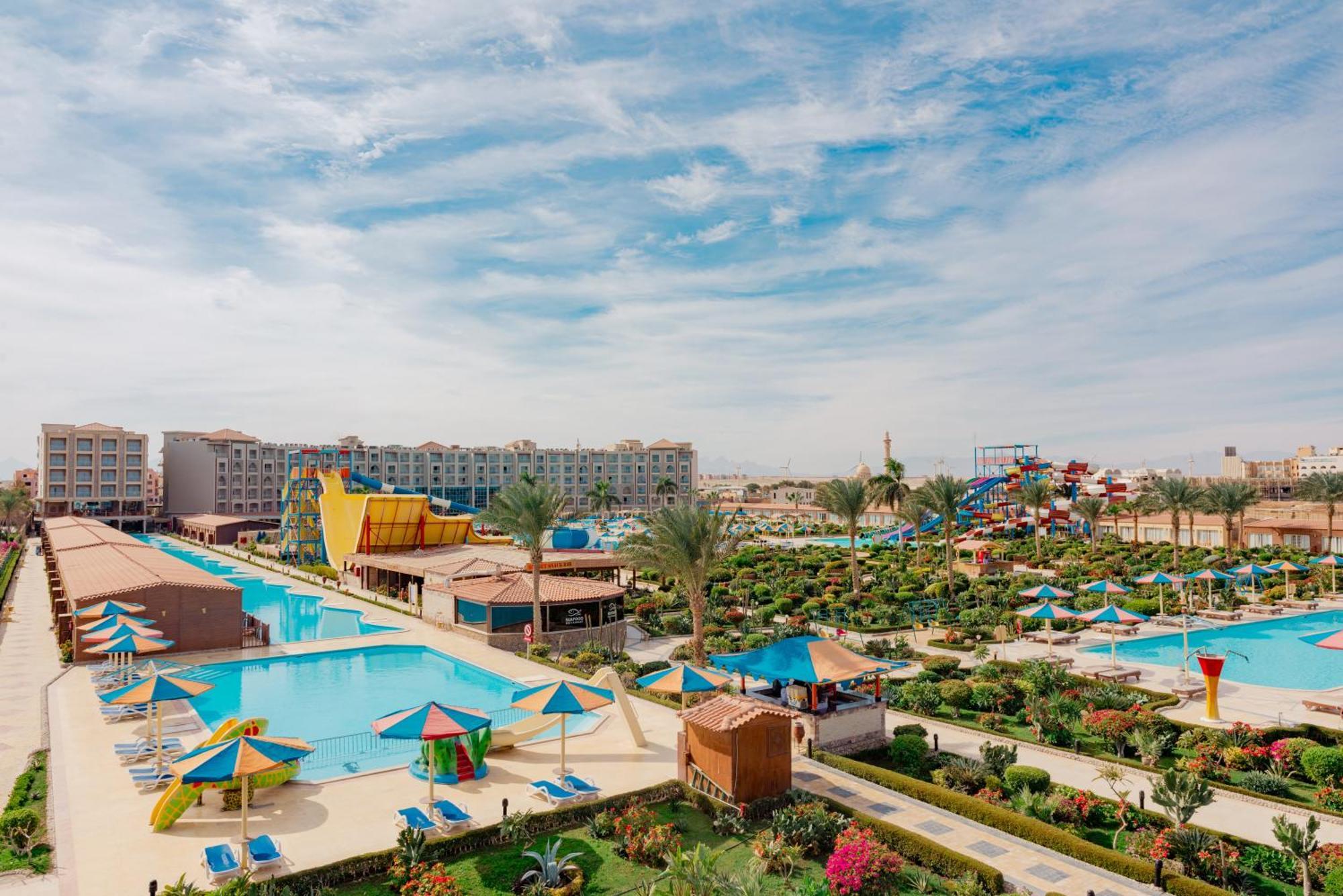Sunrise Alora Aqua Park Resort フルガダ エクステリア 写真