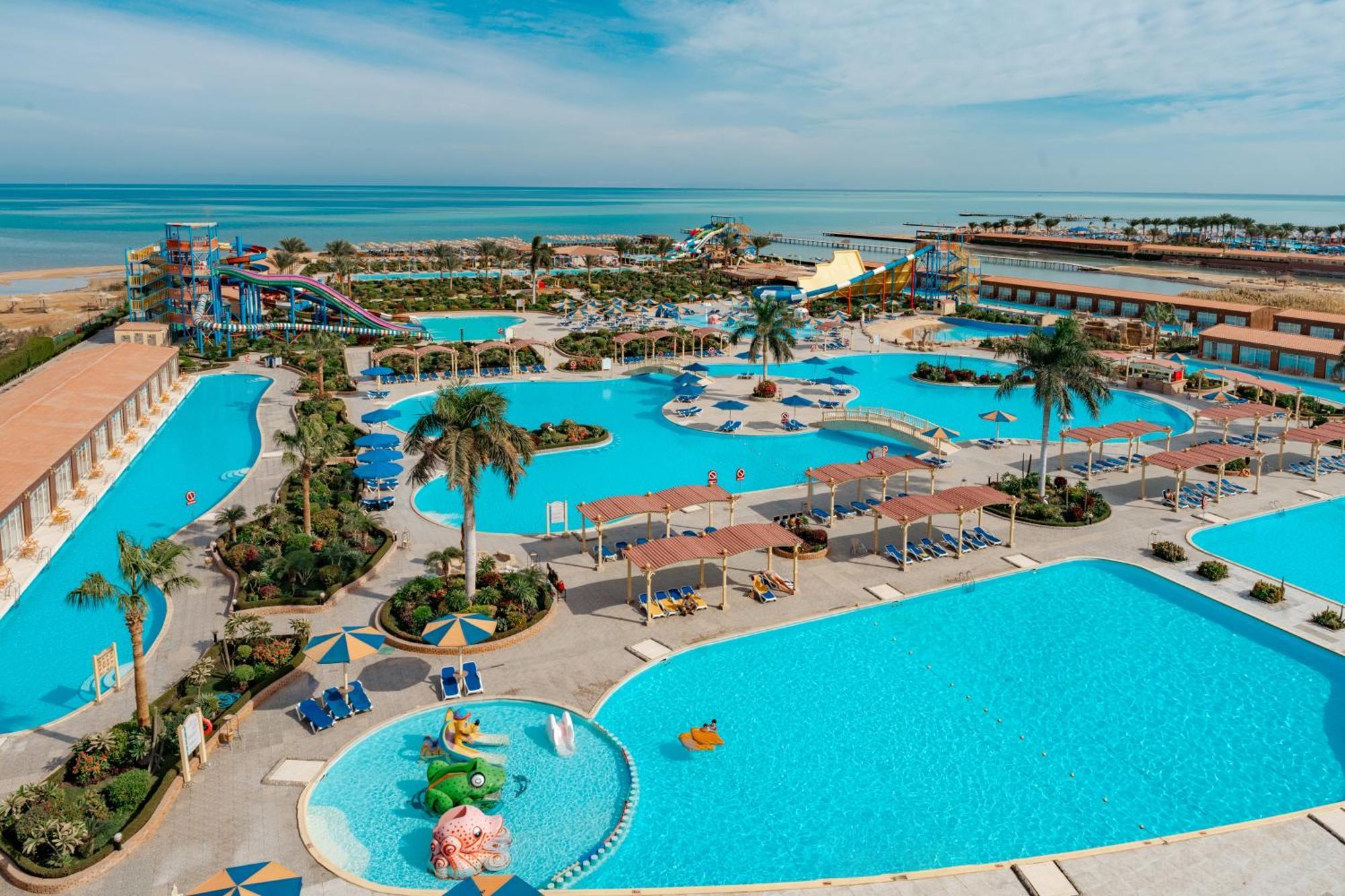 Sunrise Alora Aqua Park Resort フルガダ エクステリア 写真