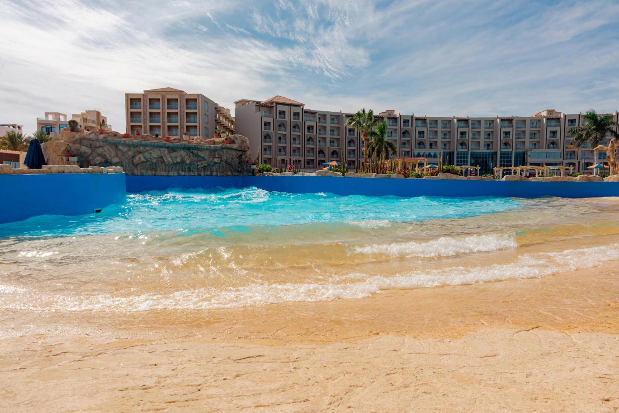 Sunrise Alora Aqua Park Resort フルガダ エクステリア 写真