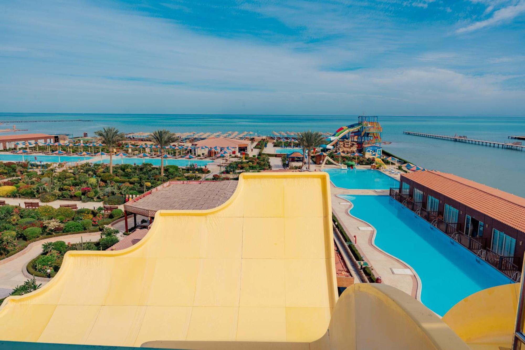 Sunrise Alora Aqua Park Resort フルガダ エクステリア 写真