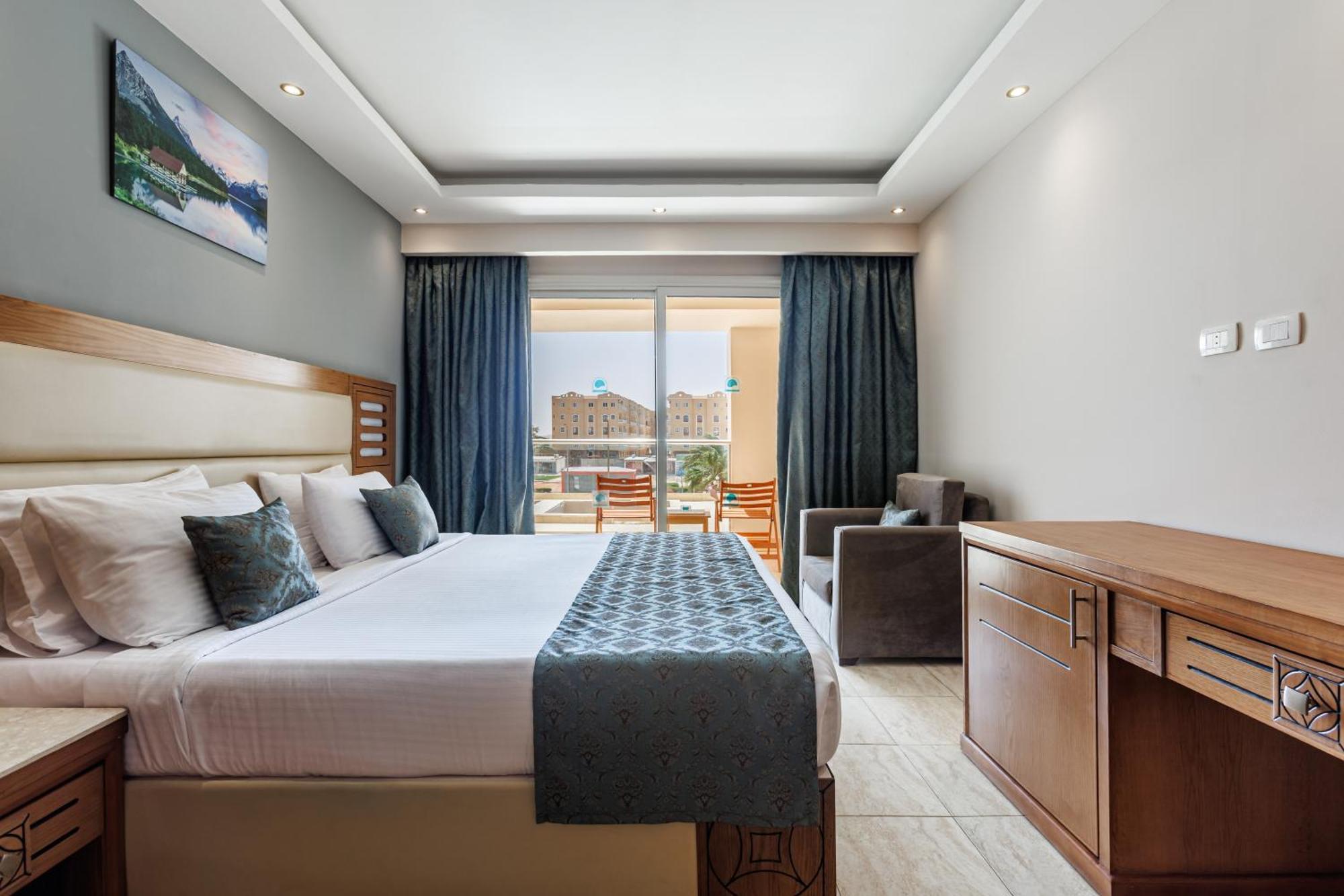 Sunrise Alora Aqua Park Resort フルガダ 部屋 写真