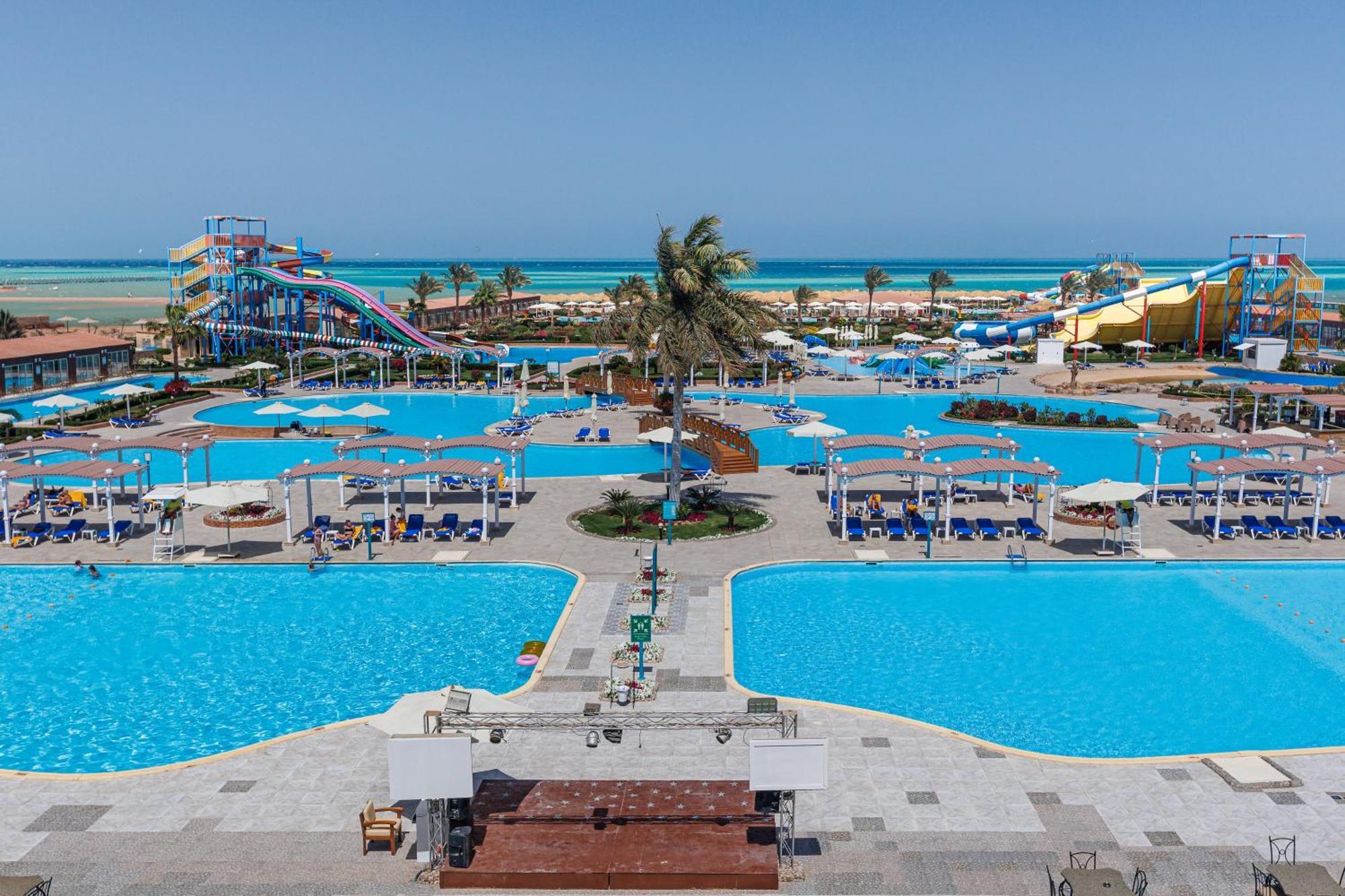 Sunrise Alora Aqua Park Resort フルガダ エクステリア 写真